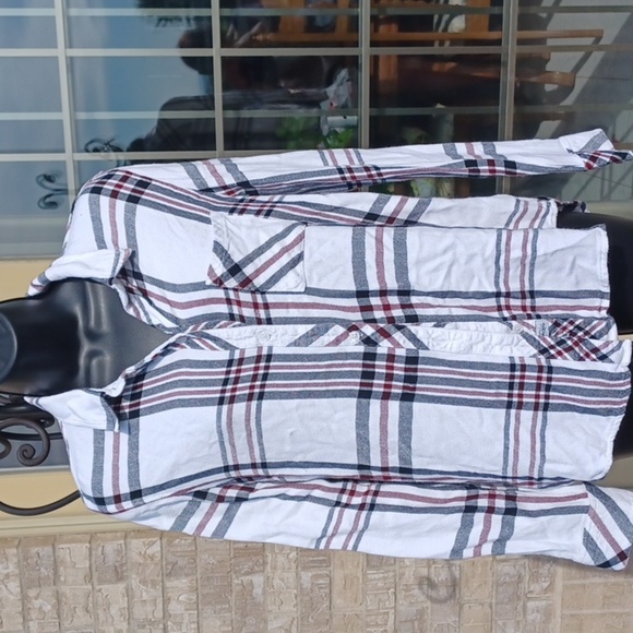 Rails Hunter Navy and White Plaid Flannel Button Up M - Picture 1 of 8